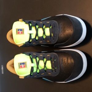 Nike Air Max Vapor Wing PRM size 11